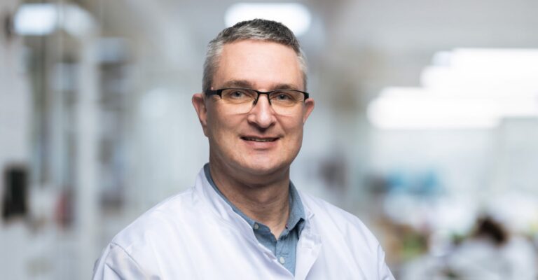 1_20250910_Frank Dentallabor_DRUCK-2-H